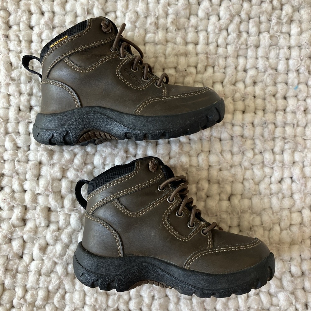 Kids Brown Hiking Boots - Sturdy Outdoor Trail Shoes